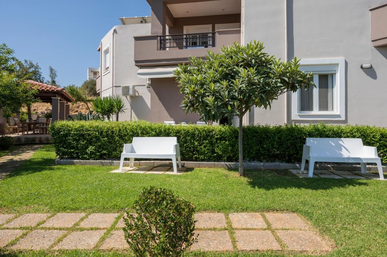 Tholos Apartments Chania  Bagian luar foto