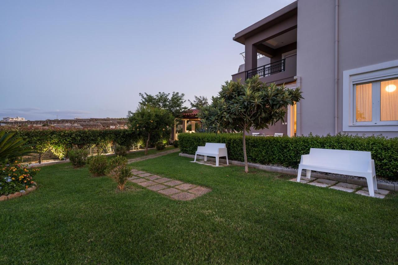 Tholos Apartments Chania  Bagian luar foto
